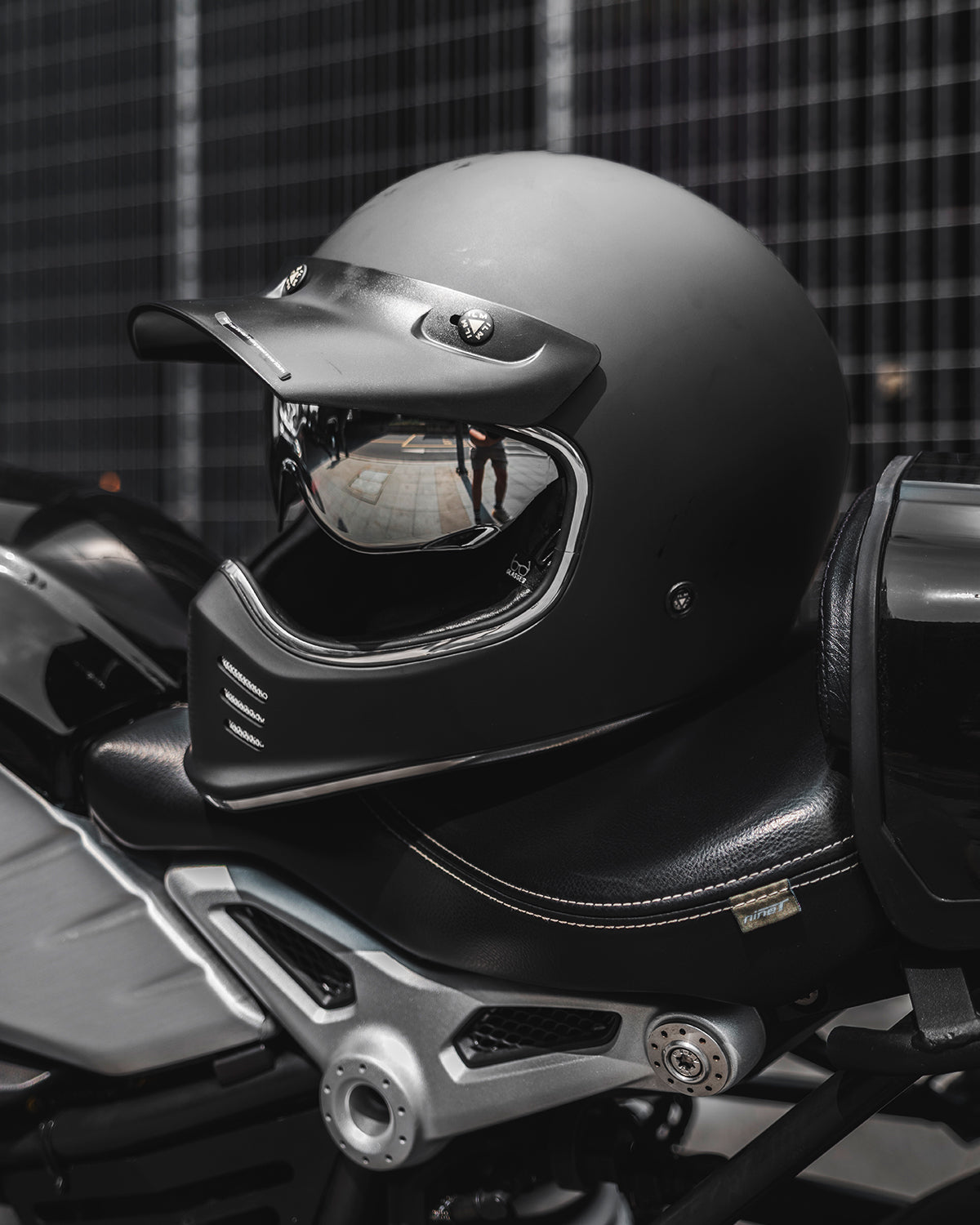 CASCO DE MOTO ILM - Z502 / NEGRO MATTE / CASCO CLÁSICO